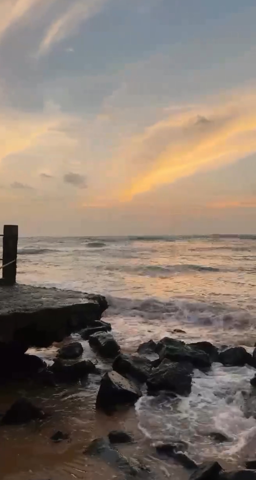 Hikkaduwa beach